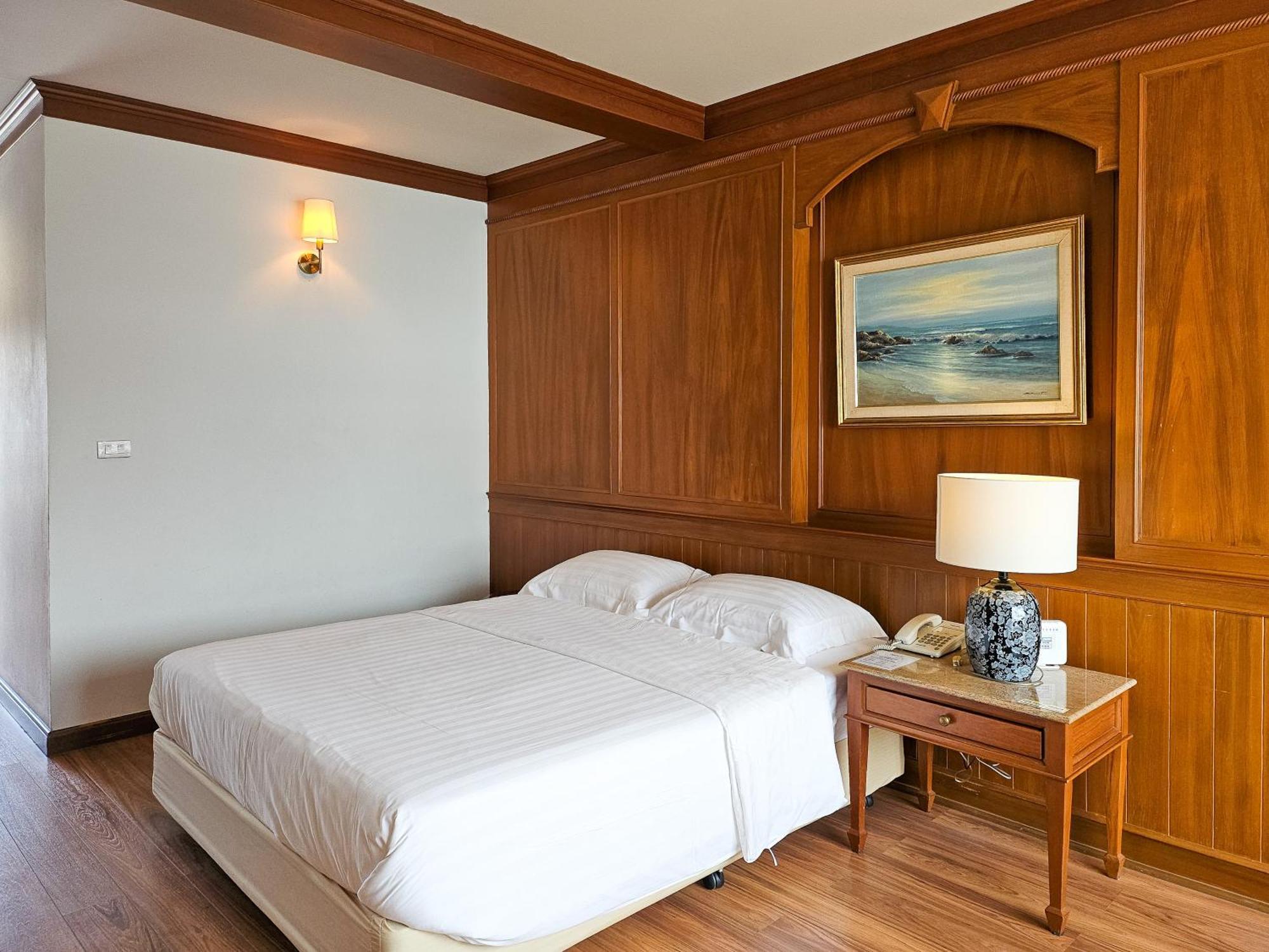 Hotel Sirin Hua Hin